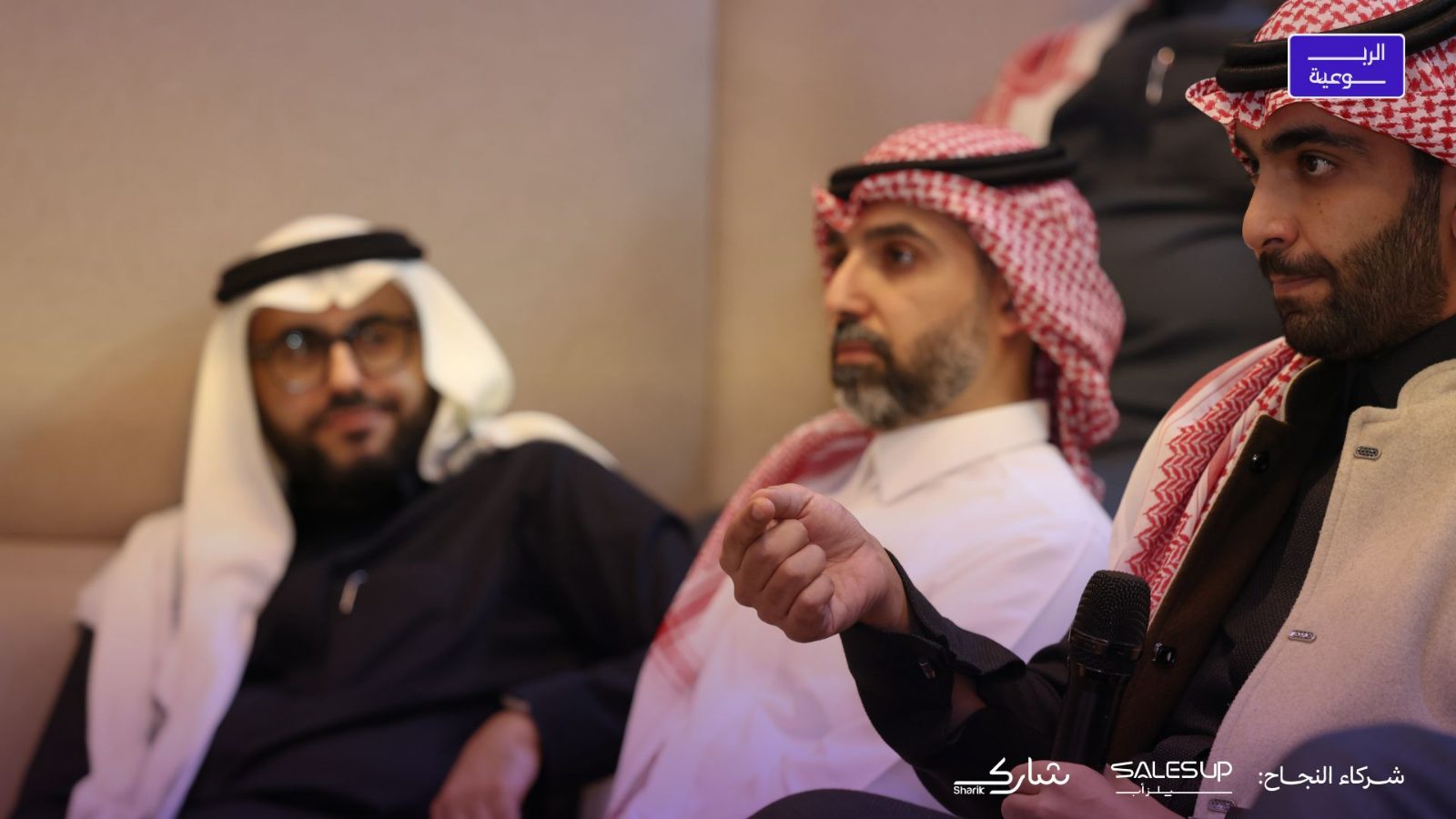 جانب من الحضور خلال لقاء الربوعية مع رائد الغامدي